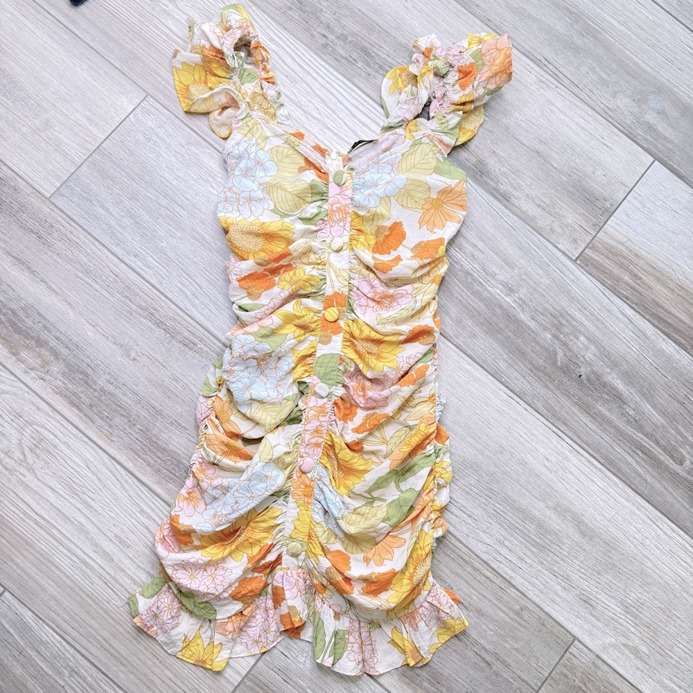 Dress Forum Floral Dresss New without tags